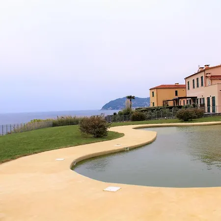 Casa vacanze Torre Dei Saraceni Boutique By The Sea Beach, Pool, Parking Cervo